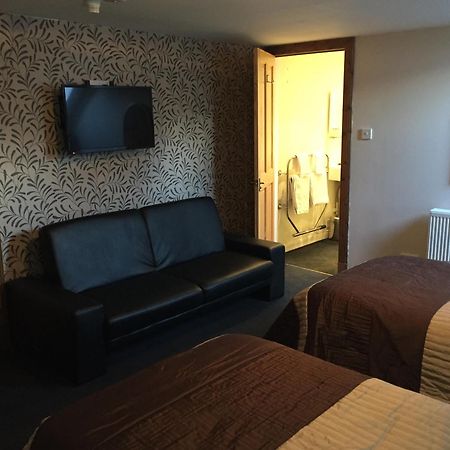 Lodge At Lochside Bridgend of Lintrathen Экстерьер фото