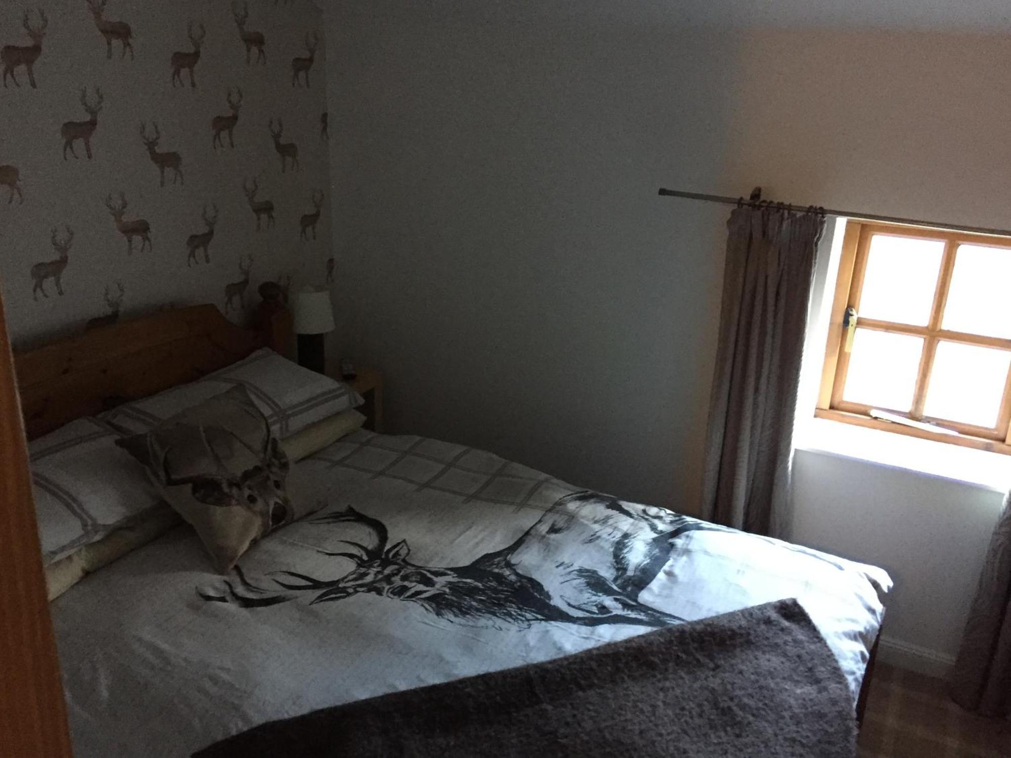 Lodge At Lochside Bridgend of Lintrathen Экстерьер фото