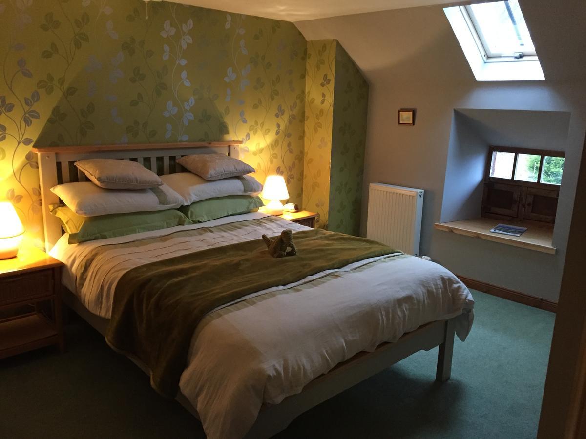 Lodge At Lochside Bridgend of Lintrathen Экстерьер фото