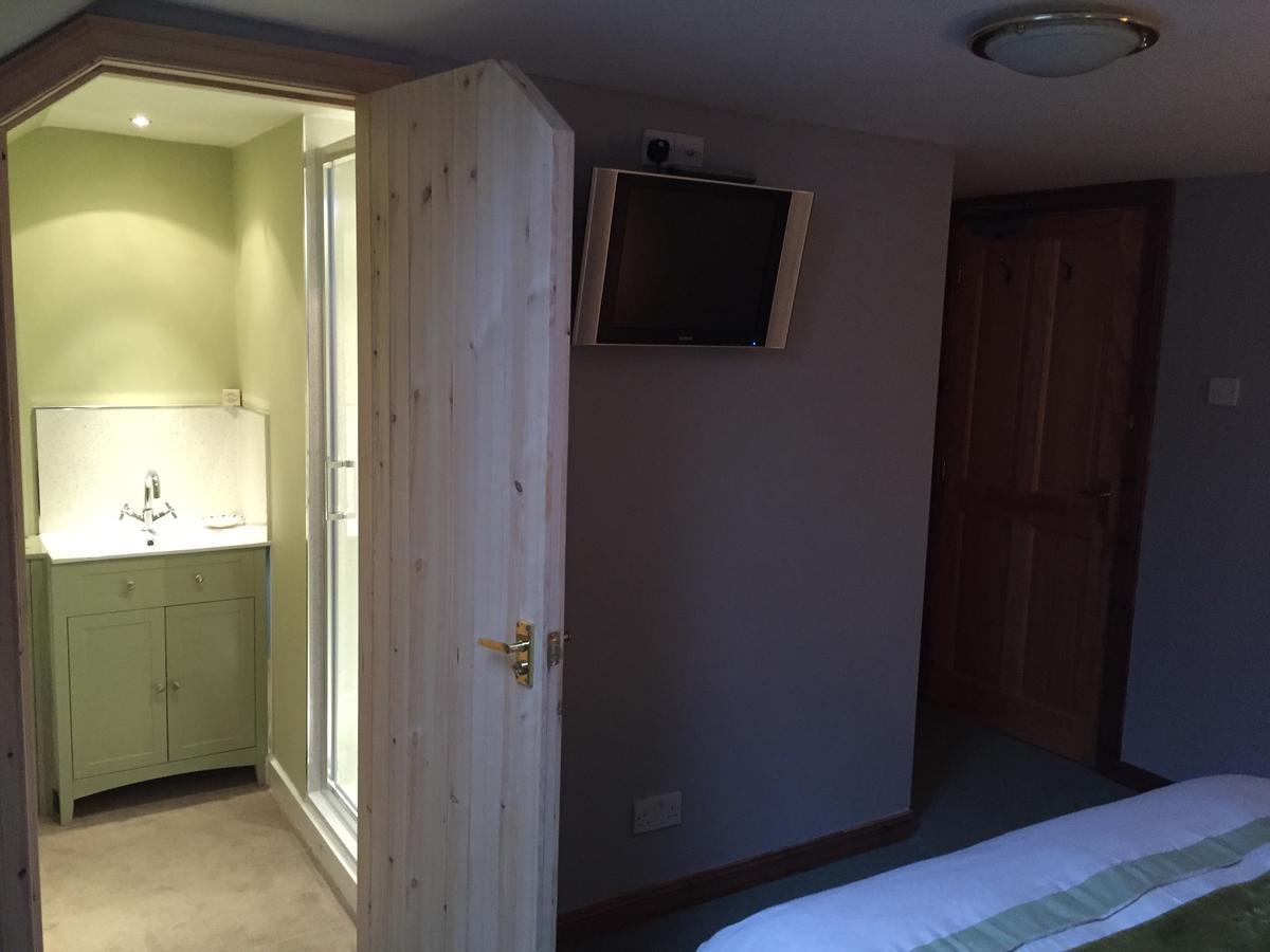 Lodge At Lochside Bridgend of Lintrathen Экстерьер фото